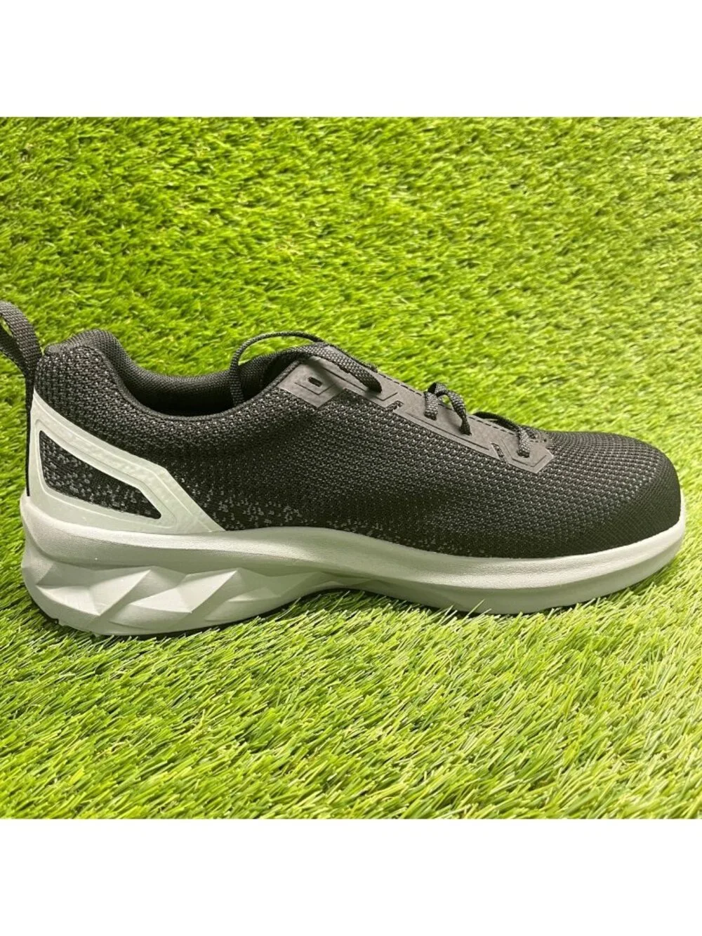 Nautilus Springwater Mens Size 11EE Black Gray Carbon Toe Safety Work Shoes